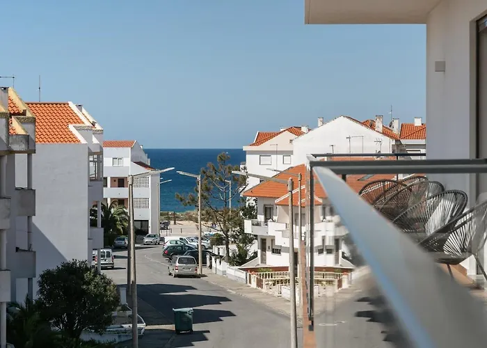 דירה & Supertubos House *