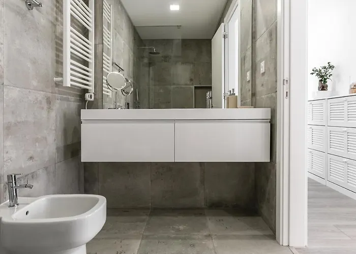 & Supertubos House Consolacao